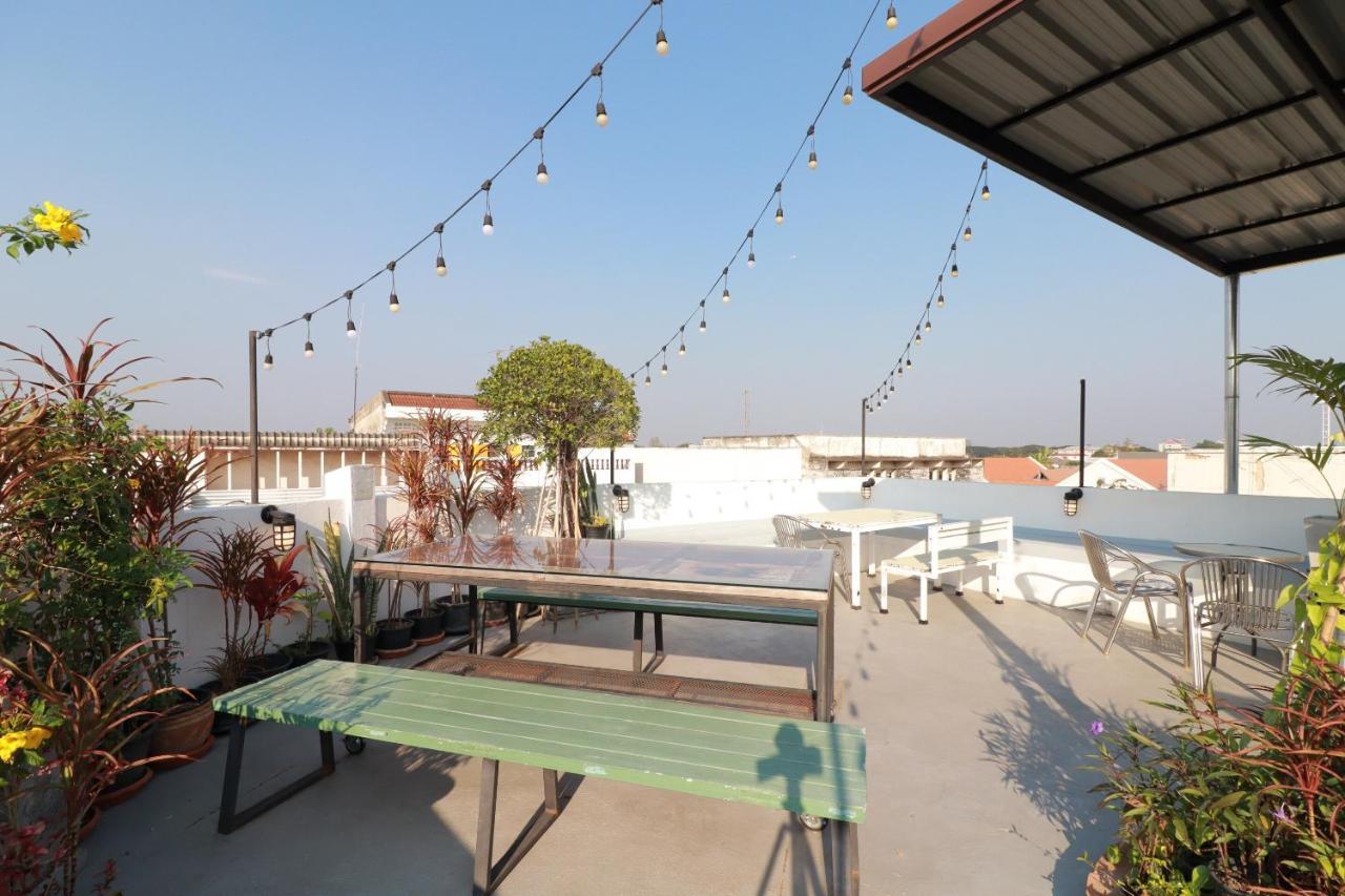 Oyo 552 Hab40 Hostel Chiang Mai Eksteriør billede